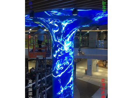 P4 120平方喇叭柱形屏 河南鄭州中直門自貿區